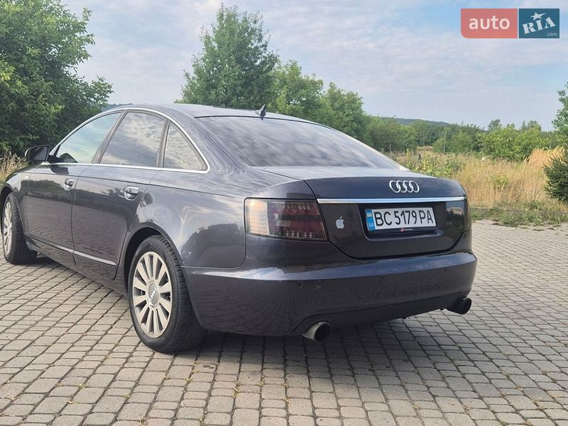 Седан Audi A6 2004 в Новому Розділі