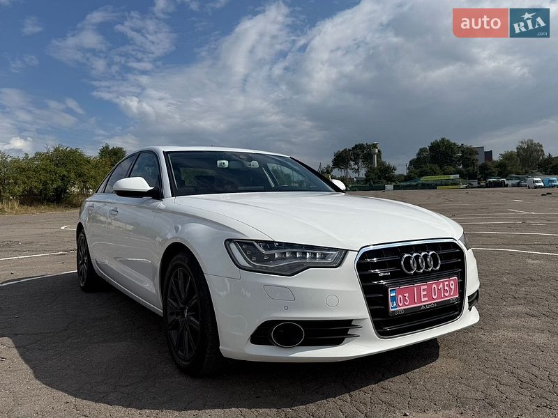 Седан Audi A6 2015 в Рівному