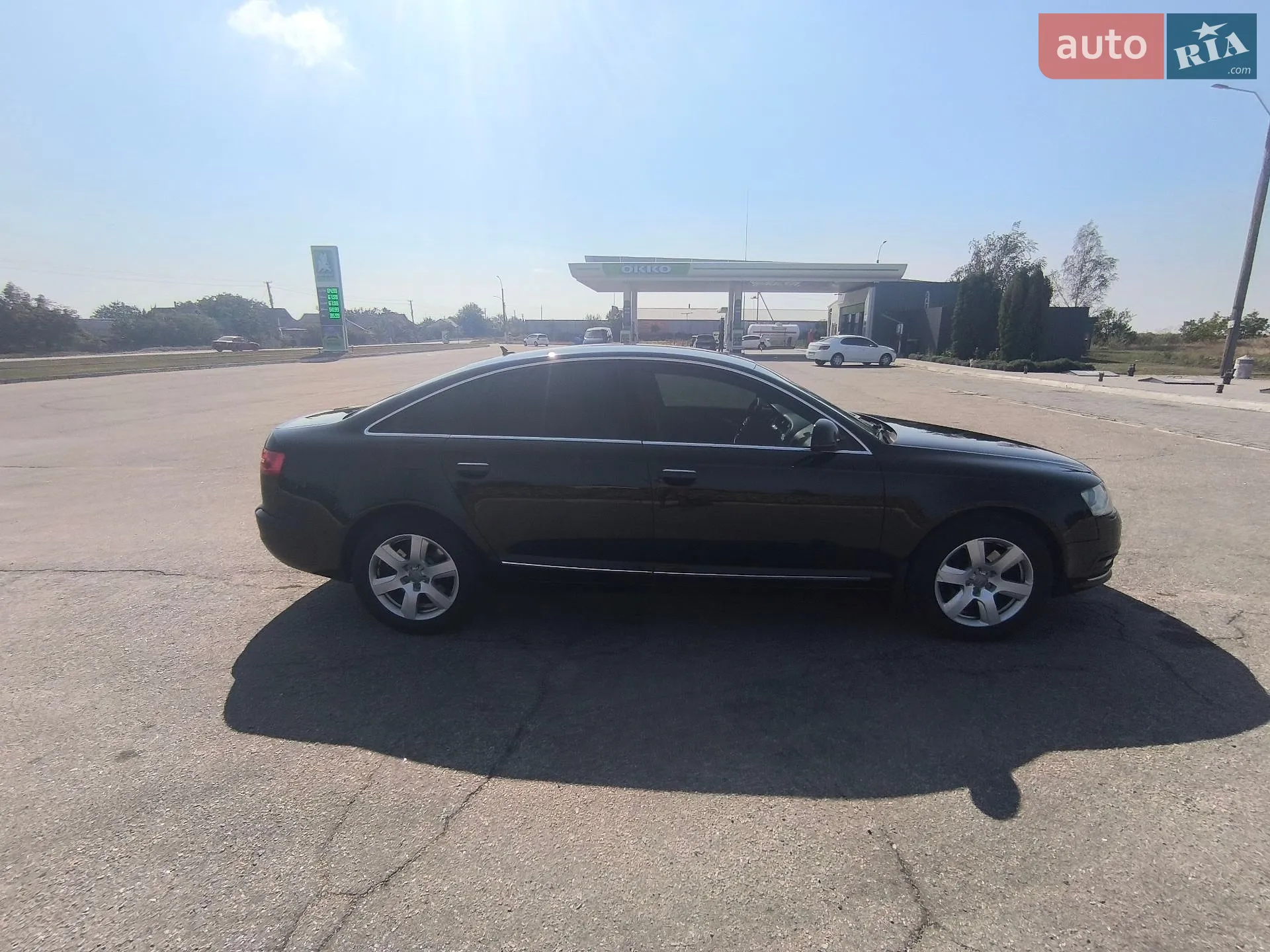 2010 Audi A6 - мініатюра 3