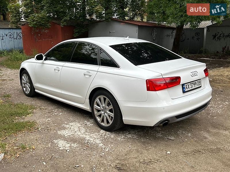 Седан Audi A6 2012 в Дніпрі