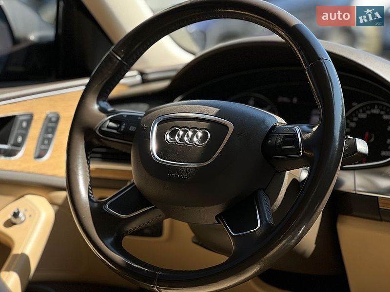 Седан Audi A6 2011 в Ивано-Франковске
