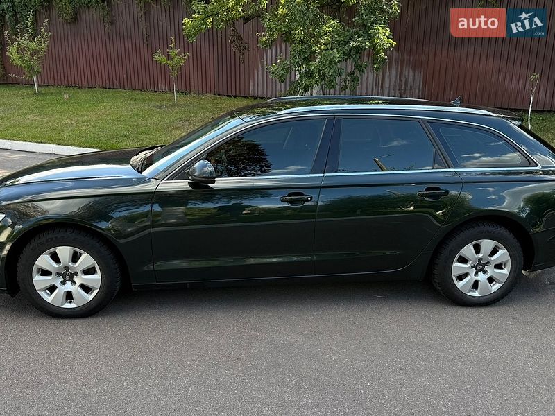 Универсал Audi A6 2013 в Киеве