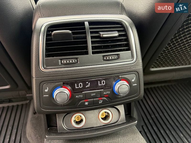Седан Audi A6 2014 в Львове