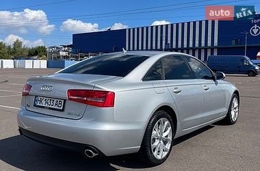 Седан Audi A6 2012 в Ровно