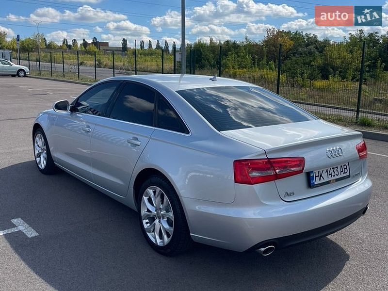 Седан Audi A6 2012 в Ровно