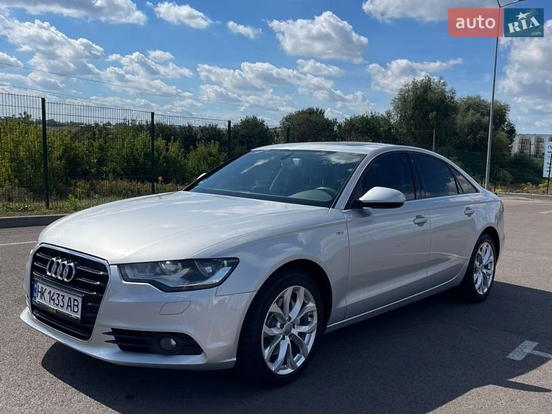 Седан Audi A6 2012 в Ровно