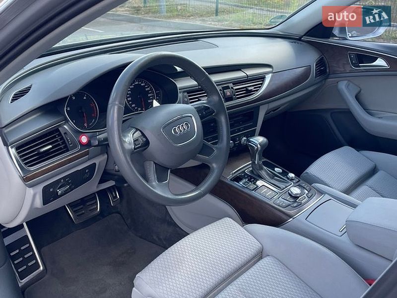 Седан Audi A6 2012 в Ровно