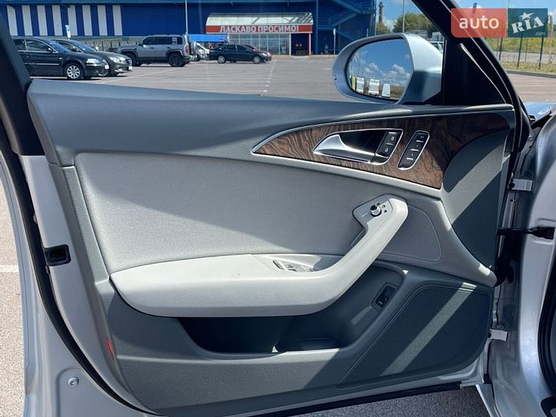 Седан Audi A6 2012 в Ровно