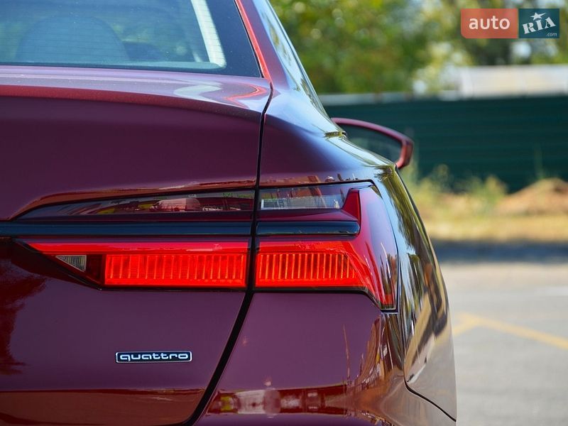 Седан Audi A6 2024 в Києві