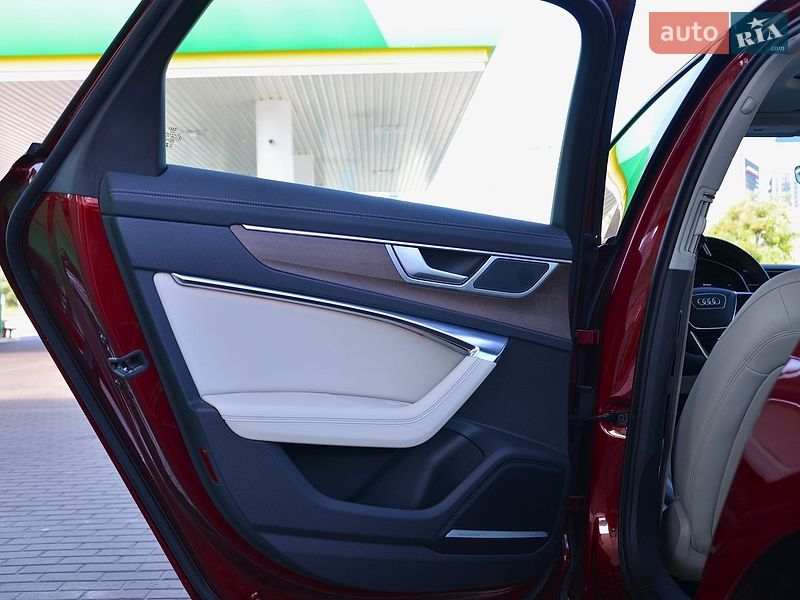 Седан Audi A6 2024 в Києві