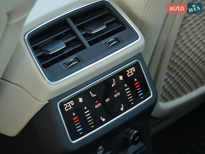 Седан Audi A6 2024 в Києві