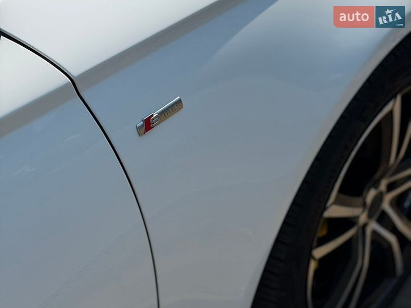 Универсал Audi A6 2015 в Сарнах