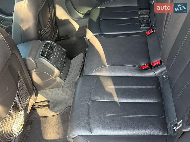 Седан Audi A6 2015 в Рівному