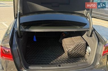 Седан Audi A6 2015 в Рівному