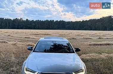Седан Audi A6 2012 в Ровно
