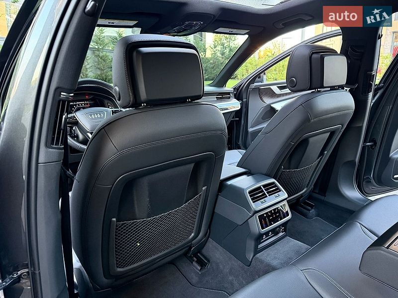 Седан Audi A6 2022 в Києві