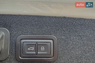 Седан Audi A6 2016 в Киеве