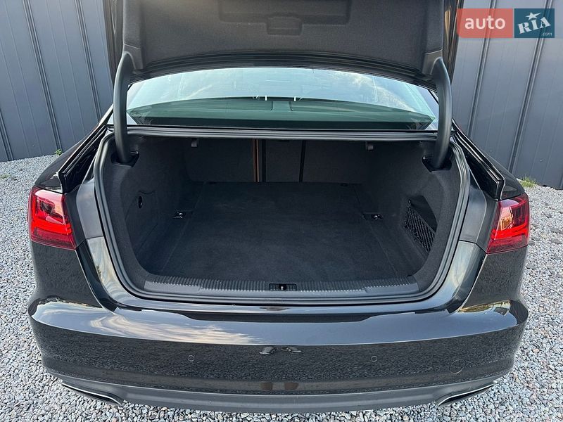 Седан Audi A6 2016 в Луцке