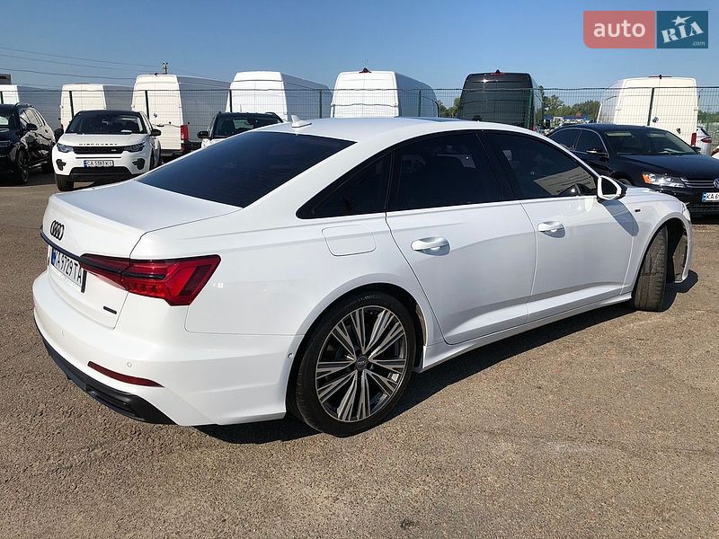 Седан Audi A6 2018 в Киеве