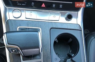 Седан Audi A6 2018 в Киеве