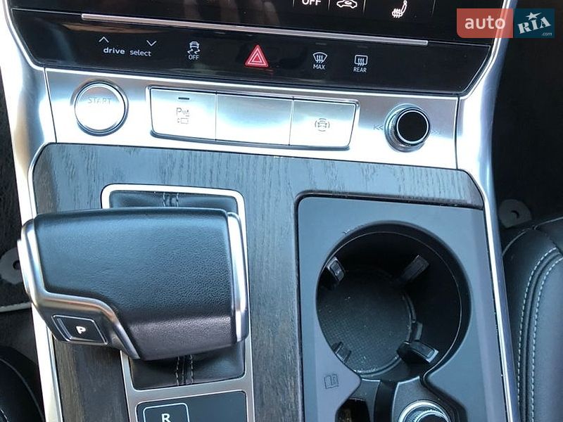 Седан Audi A6 2018 в Киеве