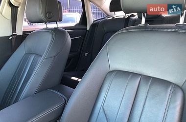Седан Audi A6 2018 в Киеве