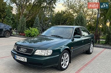 Седан Audi A6 1995 в Рівному