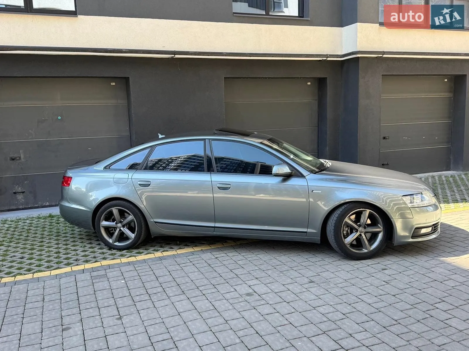 2010 Audi A6 - мініатюра 5