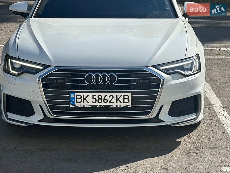 Седан Audi A6 2019 в Ровно