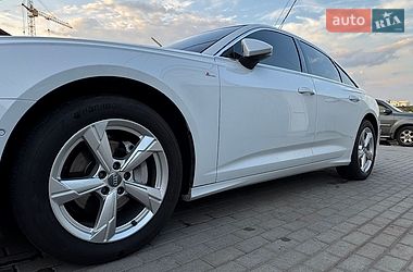 Седан Audi A6 2019 в Ровно