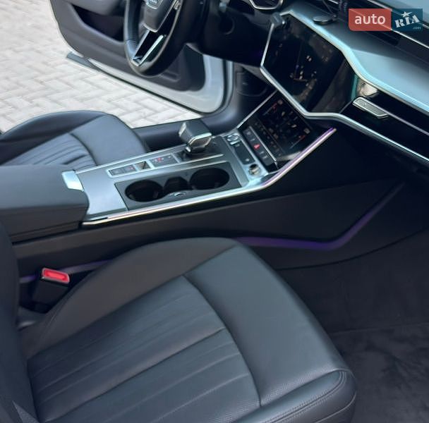 Седан Audi A6 2019 в Ровно