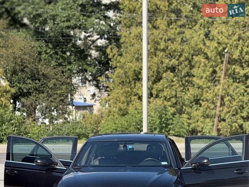 Седан Audi A6 2012 в Новояворівську