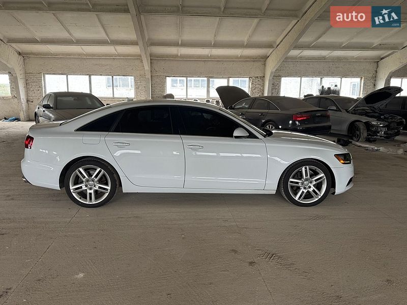 Седан Audi A6 2015 в Луцке
