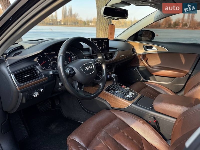 Седан Audi A6 2015 в Звягелі
