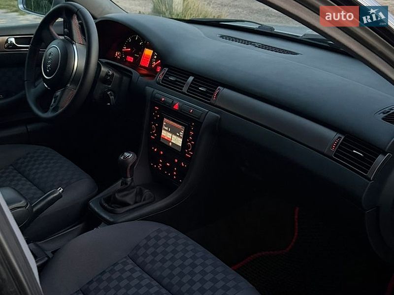 Седан Audi A6 2001 в Львове