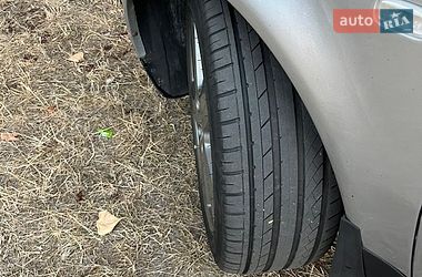 Седан Audi A6 1999 в Каневі