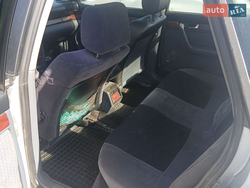 Седан Audi A6 1995 в Калуше