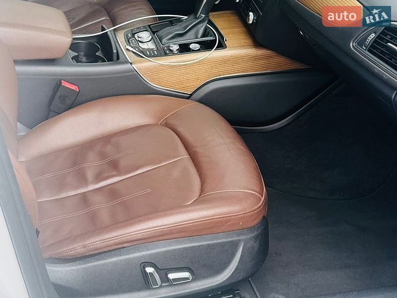 Седан Audi A6 2015 в Львове