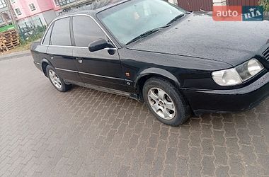 Седан Audi A6 1995 в Львові