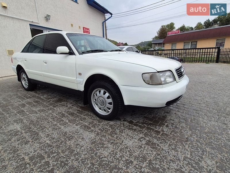 Седан Audi A6 1995 в Кременці