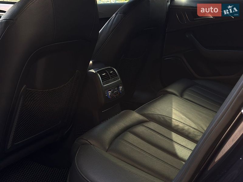 Седан Audi A6 2012 в Ивано-Франковске