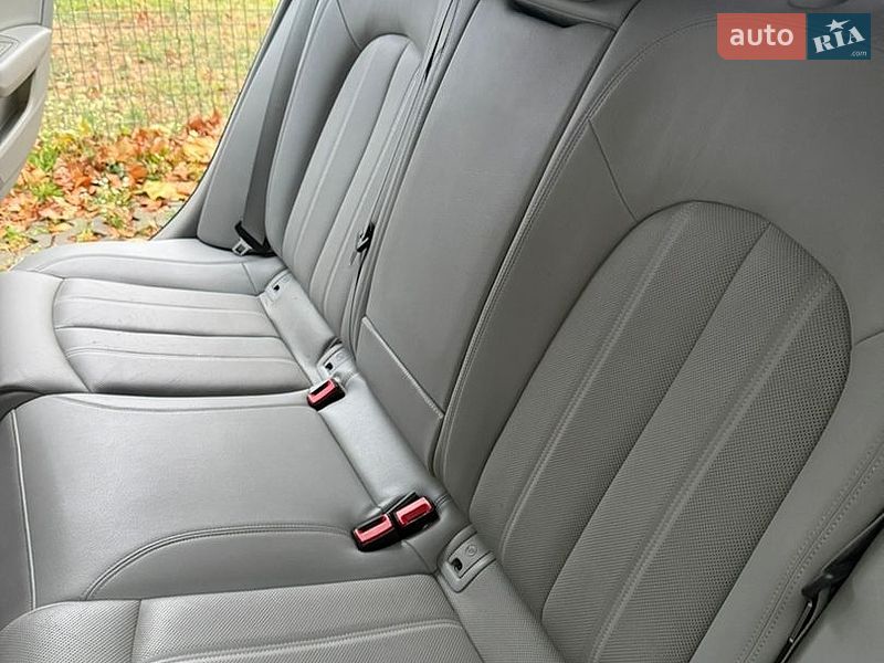 Седан Audi A6 2013 в Ужгороді