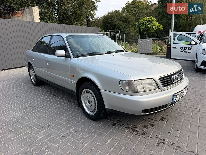 Седан Audi A6 1995 в Каменец-Подольском
