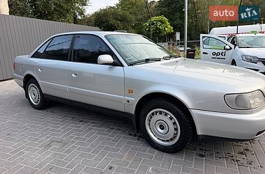 Седан Audi A6 1995 в Каменец-Подольском