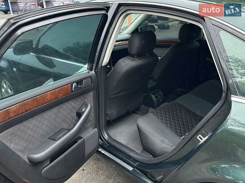 Седан Audi A6 2003 в Львове