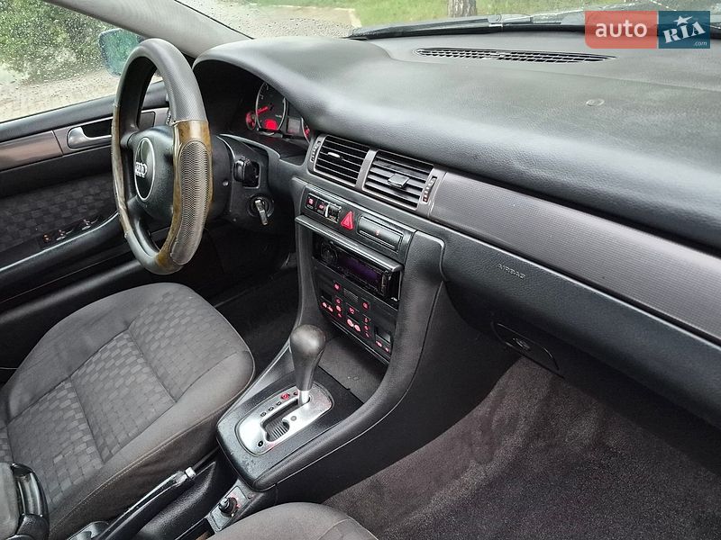 Седан Audi A6 2001 в Черновцах