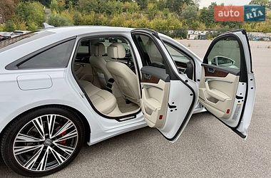 Седан Audi A6 2018 в Киеве