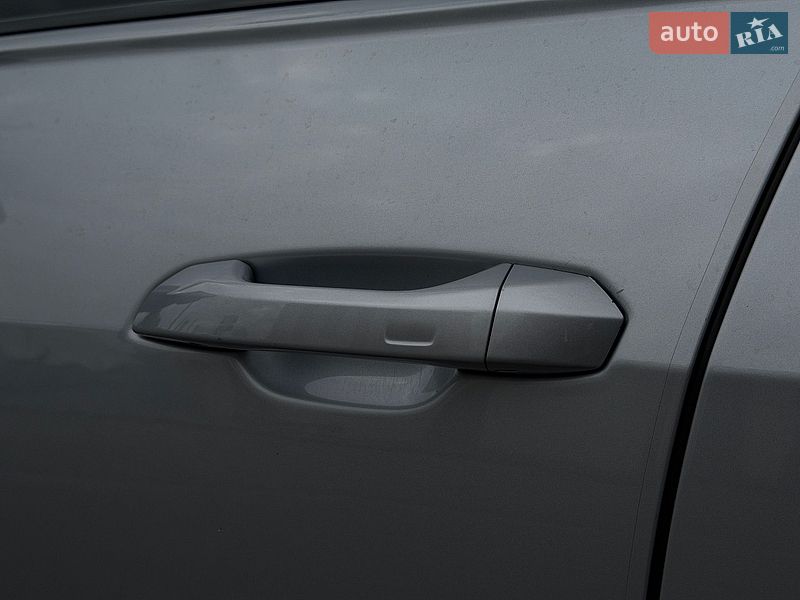 Седан Audi A6 2020 в Львові