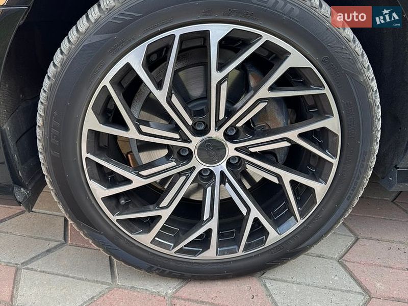 Седан Audi A6 2015 в Мукачево