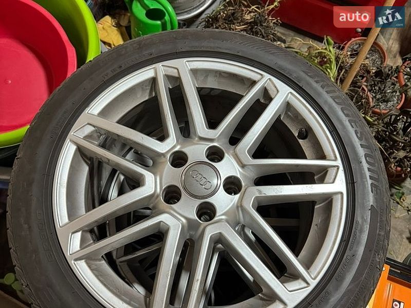 Седан Audi A6 2015 в Мукачево